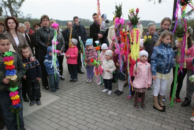 Święcenie palm w parafii w Kaczkowie (zdjęcia)