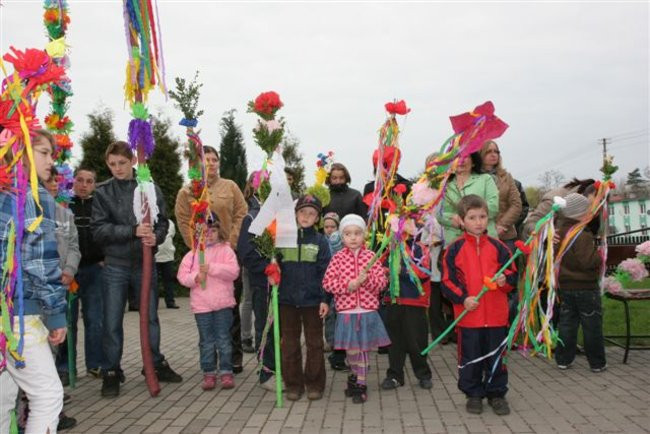 Święcenie palm w parafii w Kaczkowie (zdjęcia)