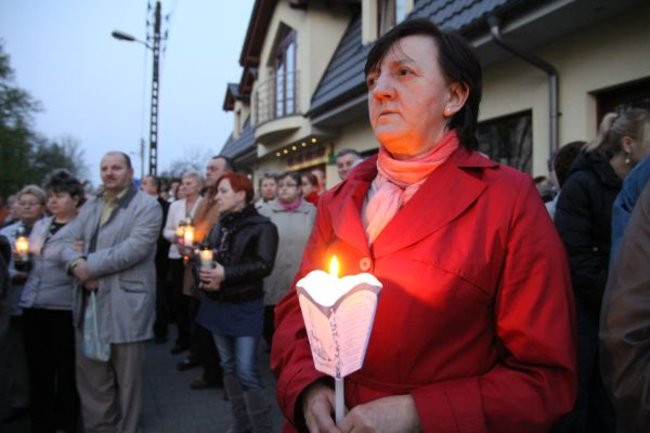 Idąc wspominali Jana Pawła II (zdjęcia)