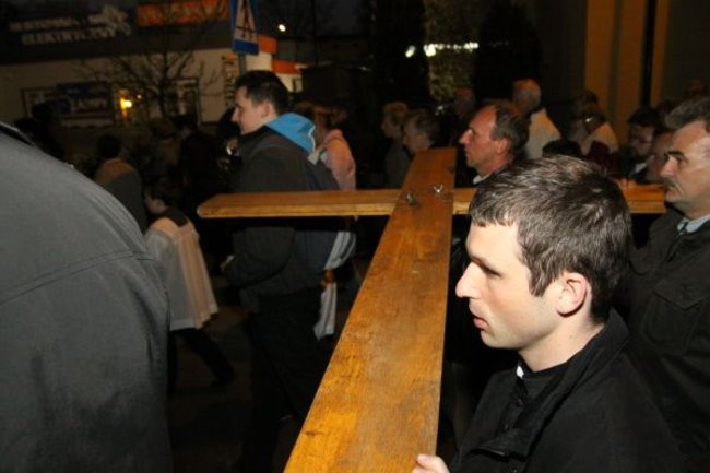 Idąc wspominali Jana Pawła II (zdjęcia)