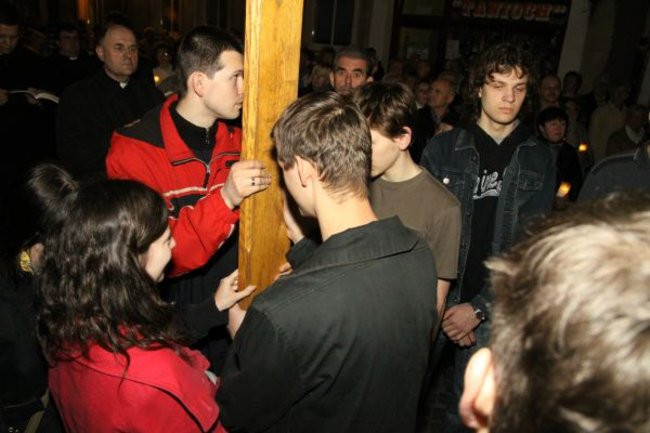 Idąc wspominali Jana Pawła II (zdjęcia)