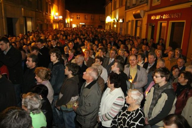 Idąc wspominali Jana Pawła II (zdjęcia)