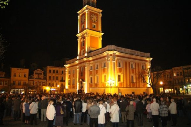 Idąc wspominali Jana Pawła II (zdjęcia)