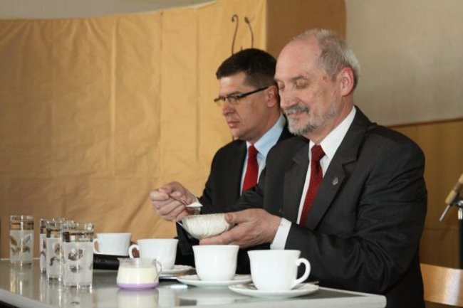 Szczegóły dramatycznego lotu tupolewa (zdjęcia)