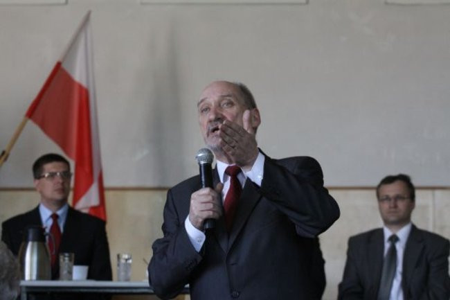 Szczegóły dramatycznego lotu tupolewa (zdjęcia)