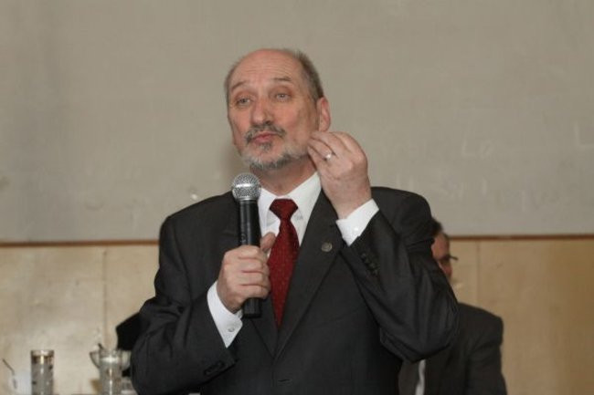 Szczegóły dramatycznego lotu tupolewa (zdjęcia)