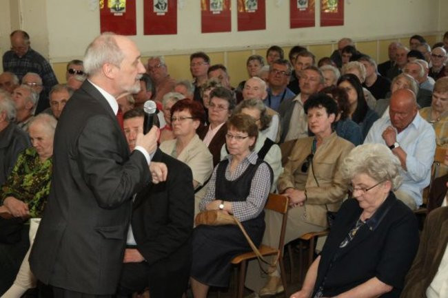 Szczegóły dramatycznego lotu tupolewa (zdjęcia)