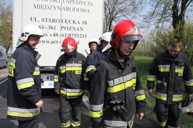 Z tira wyciekł olej  (zdjęcia)