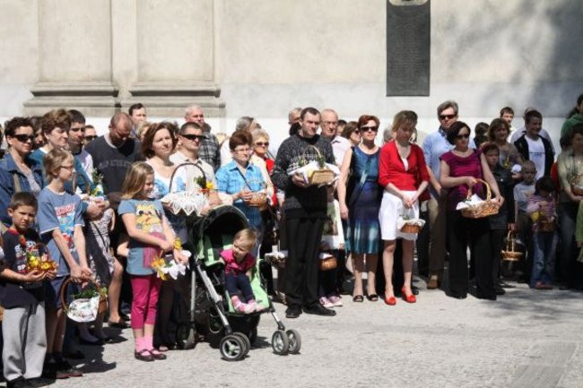 Wielka Sobota - święcimy potrawy na wielkanocy stół (zdjęcia)