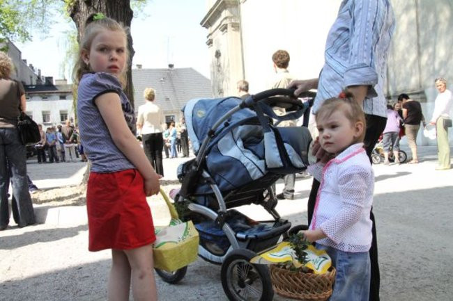 Wielka Sobota - święcimy potrawy na wielkanocy stół (zdjęcia)