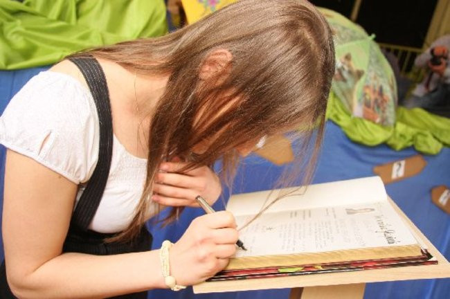 Pożegnanie trzecioklasistów w LO nr 4 (zdjęcia)