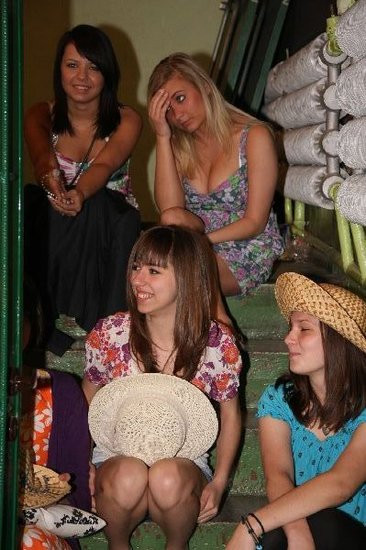 Pożegnanie trzecioklasistów w LO nr 4 (zdjęcia)