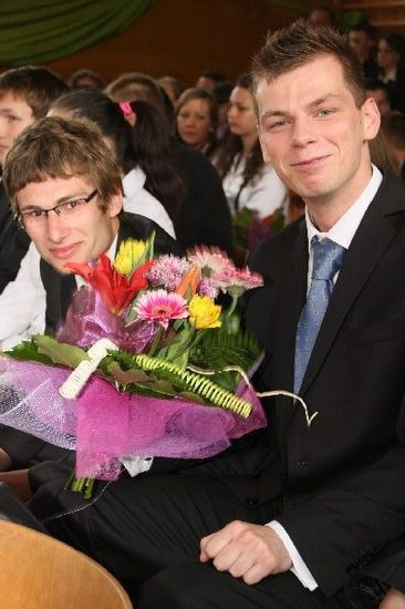 Pożegnanie trzecioklasistów w LO nr 4 (zdjęcia)