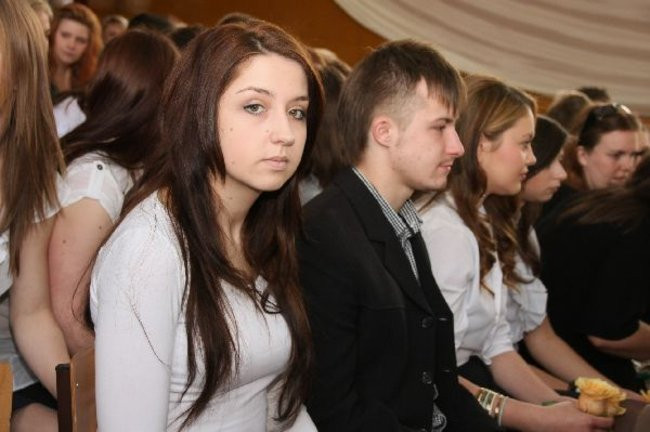 Pożegnanie trzecioklasistów w LO nr 4 (zdjęcia)