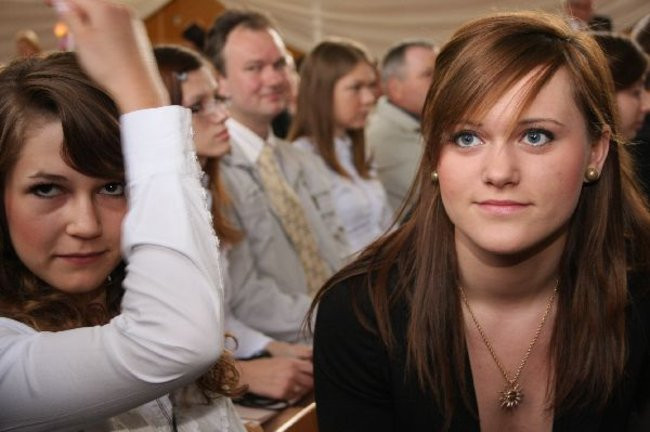 Pożegnanie trzecioklasistów w LO nr 4 (zdjęcia)