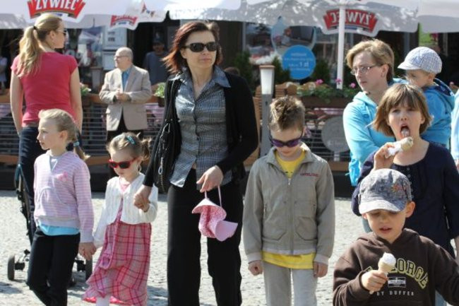 Bruk Starówki wyszlifowany (zdjęcia)