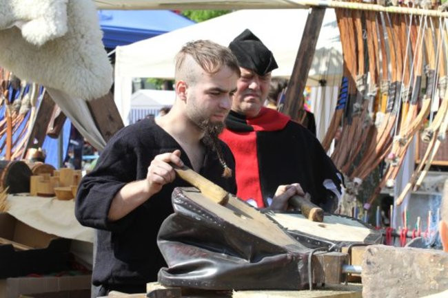 Bruk Starówki wyszlifowany (zdjęcia)