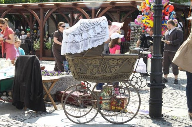 Bruk Starówki wyszlifowany (zdjęcia)