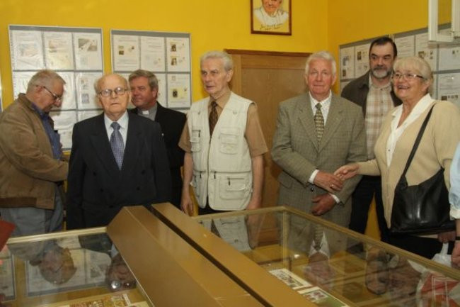 Papież na znaczkach (zdjęcia)