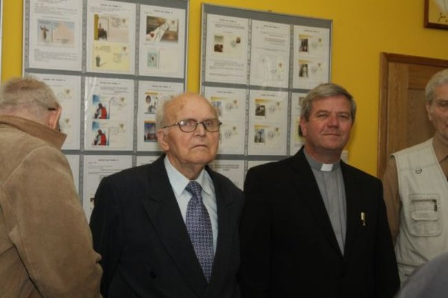 Papież na znaczkach (zdjęcia)