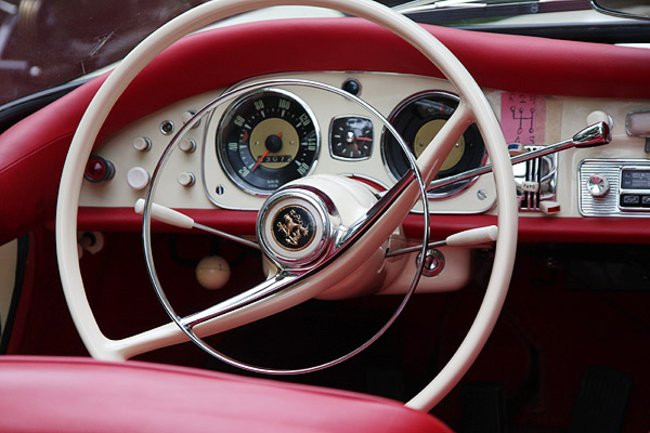 Zabytkowe pojazdy widać wszędzie (zdjęcia)