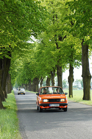 Zabytkowe pojazdy widać wszędzie (zdjęcia)