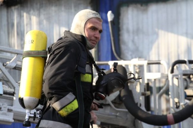 Spłonął supermarket Nomi w Lesznie (zdjęcia)