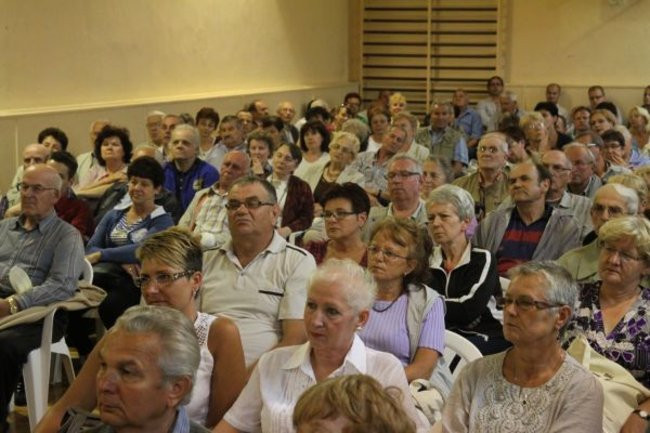 Członkowie LSM zbierają podpisy (zdjęcia)