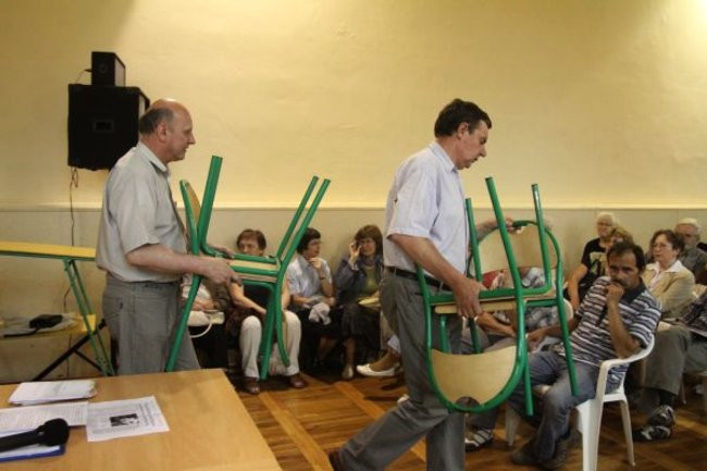 Członkowie LSM zbierają podpisy (zdjęcia)