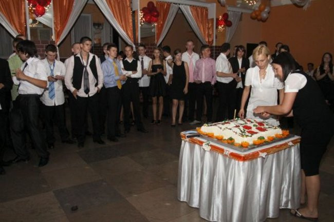 Komers w dziewiątce (zdjęcia)