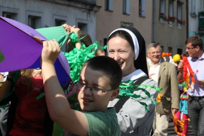 Tęczowy festyn z Marią Konopnicką (zdjęcia)