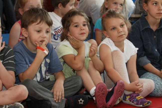 Rodzice wystawili Królewnę Śnieżkę (zdjęcia)