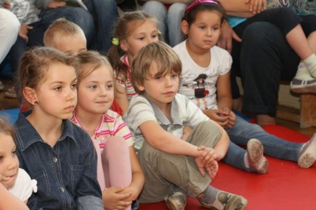 Rodzice wystawili Królewnę Śnieżkę (zdjęcia)