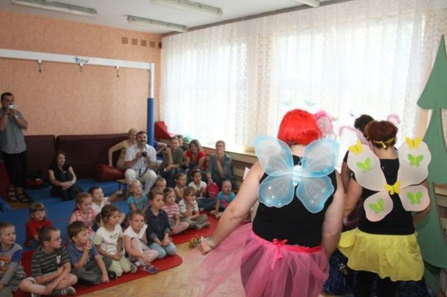 Rodzice wystawili Królewnę Śnieżkę (zdjęcia)