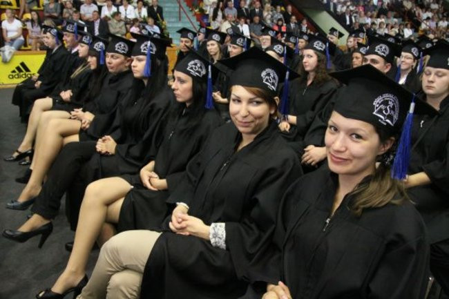 Absolutorium na WSH (zdjęcia)