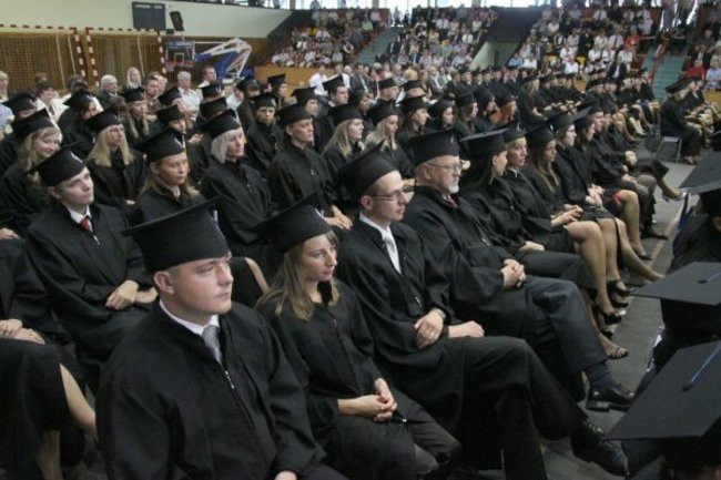 Absolutorium na WSH (zdjęcia)