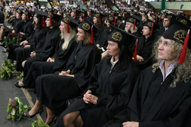 Absolutorium na WSH (zdjęcia)