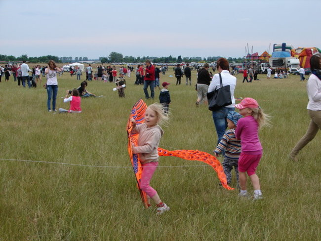 Szybowce niosą Leszno (zdjęcia)