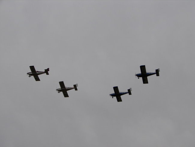 Szybowce niosą Leszno (zdjęcia)