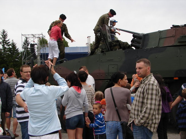 Szybowce niosą Leszno (zdjęcia)