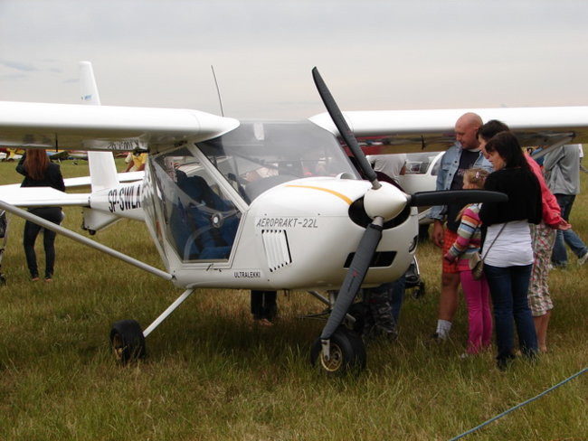 Szybowce niosą Leszno (zdjęcia)