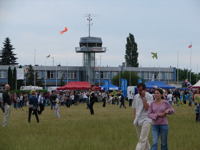 Szybowce niosą Leszno (zdjęcia)