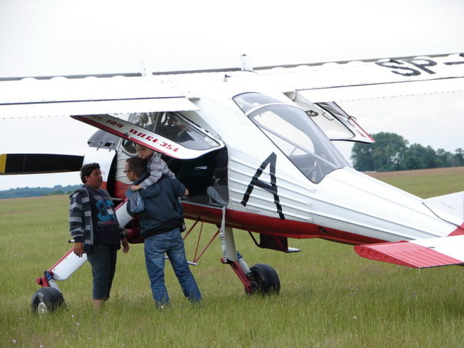 Szybowce niosą Leszno (zdjęcia)