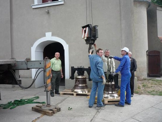 Zabiją dzwony w Wilkowicach (zdjęcia)