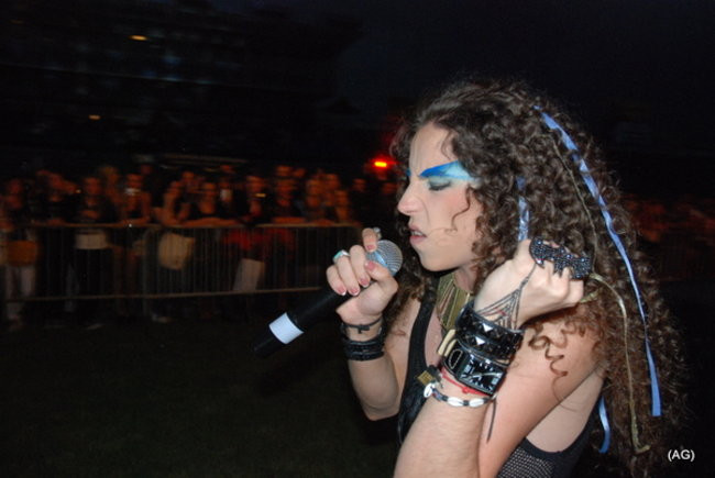 Szpak uciekał... boso! (zdjęcia)