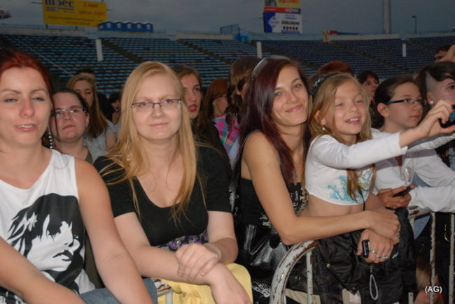 Szpak uciekał... boso! (zdjęcia)