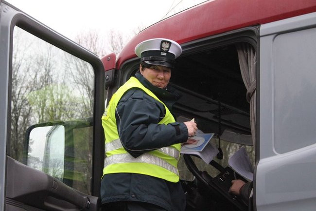 Dziś policja i ITD kontrolują tiry (zdjęcia)