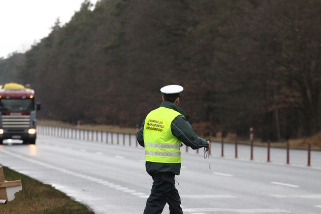 Dziś policja i ITD kontrolują tiry (zdjęcia)