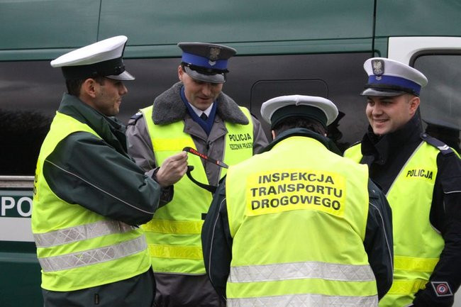 Dziś policja i ITD kontrolują tiry (zdjęcia)