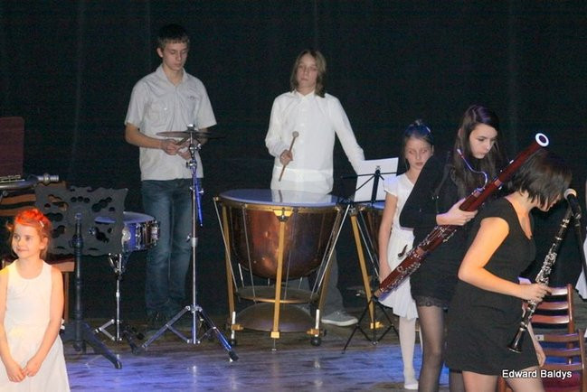 Instrumenty pod choinkę (zdjęcia)
